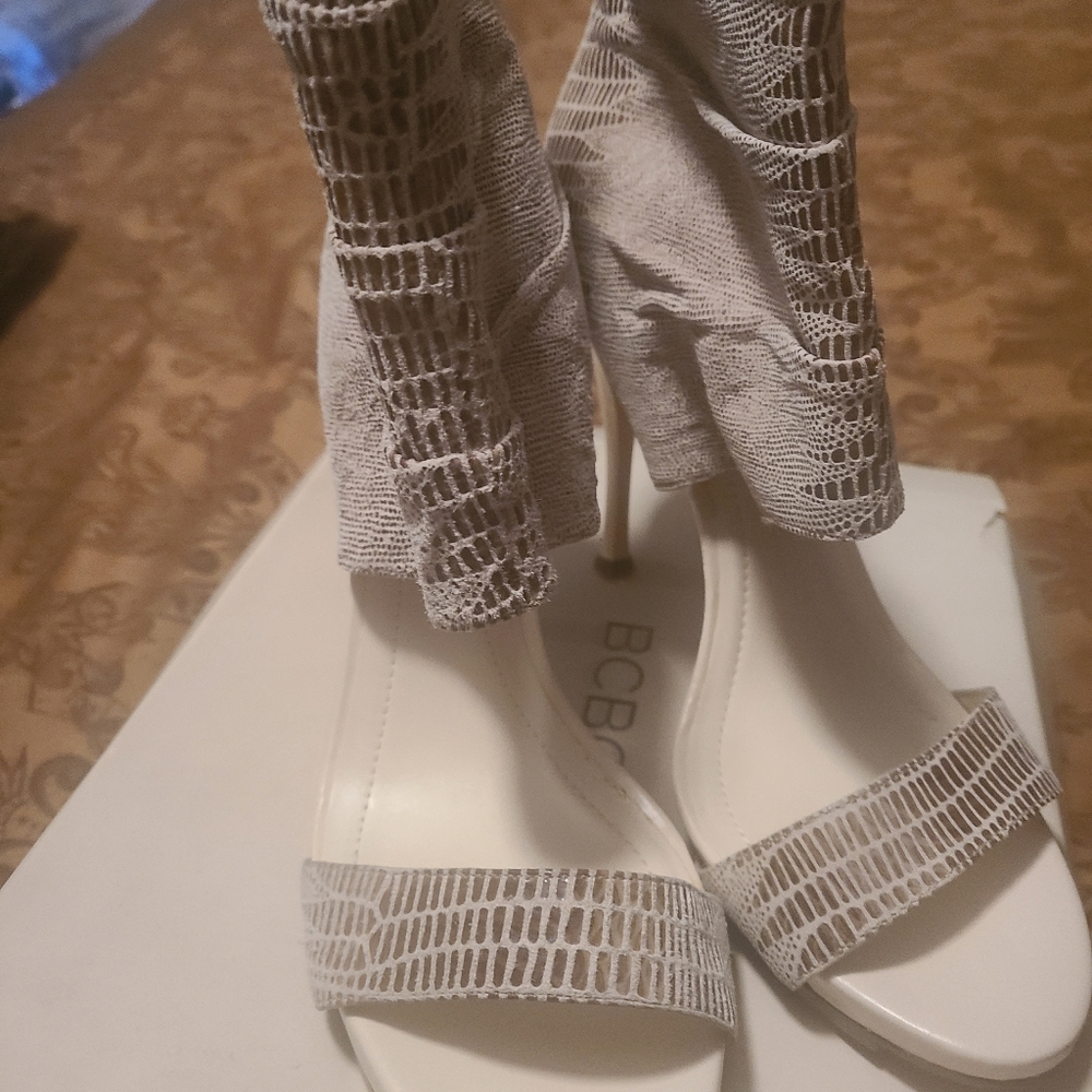 Bcbg - Picture 3 of 3
